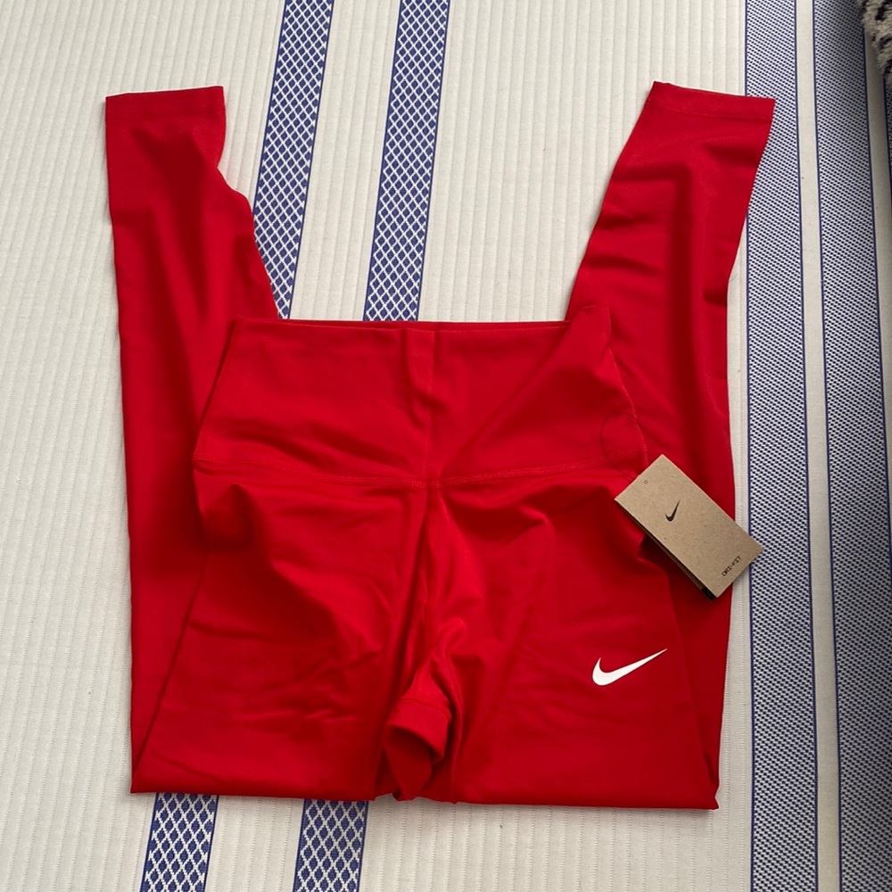 Brand new Nike Leggings